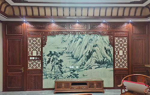 香洲中式仿古别墅客厅背景墙花格木作装饰